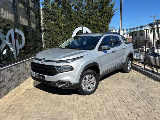 FIAT TORO 1.8 16V EVO FLEX FREEDOM AT6 FIAT TORO 1.8 16V EVO FLEX FREEDOM AT6